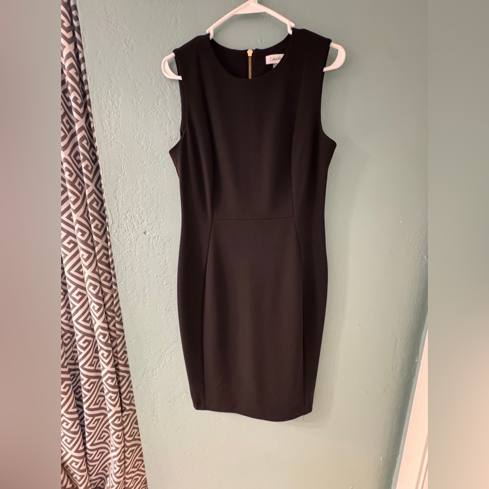 Calvin Klein Black Sleeveless Sheath Midi Dress